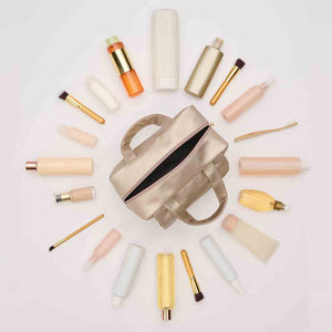 wash bag essentials by wash bag expert Victoria Green