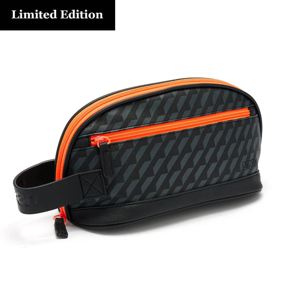 Ashley Dopp Kit in Black Men s Wash Bag Collection Victoria Green