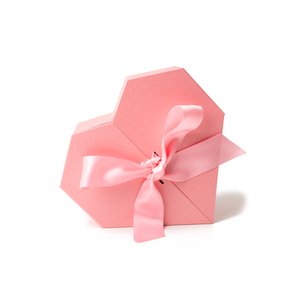 Small Heart Soy Candle with Coffee Beans – Cherry & Coffee | Pink Gift Box