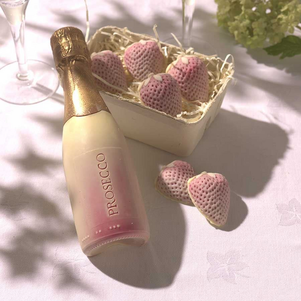 Chocolate Prosecco And Strawberries Gift Box