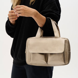 Large wash bag in gold with handles