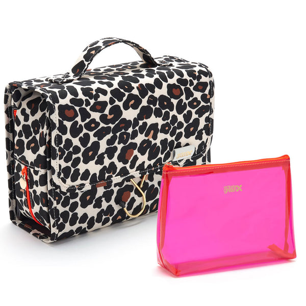 Emma' 3 in 1 Hanging Wash Bag + 'Mia' Makeup Bag Set in Leopard Tan –  Victoria Green