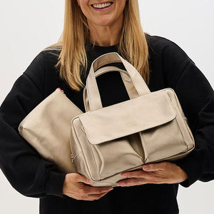 Gold wash bag set